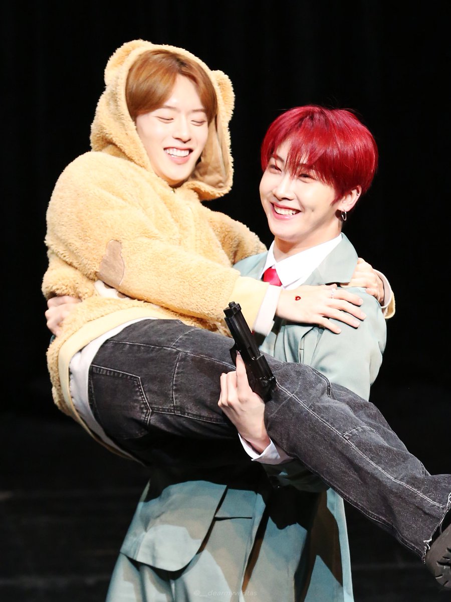 HYARCH1VE's tweet photo. Happy birthday Kangmin!!!! I hope you continue celebrating many more surrounded by love and affection 💗🫶🏻
Your sweet heart is a blessing to us, we love you sooo much💫🥳

#HAPPYKANGMINDAY
#아기천사_앙자님_탄신일
#베러의_행복_강민아_생일축하해 https://t.co/gN9pMXT7gp