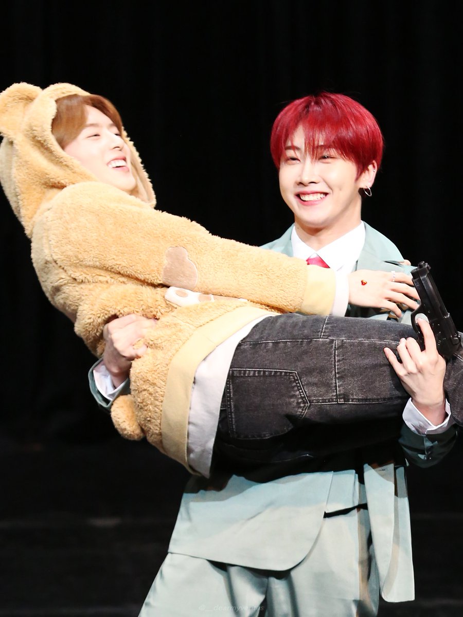 Happy birthday Kangmin!!!! I hope you continue celebrating many more surrounded by love and affection 💗🫶🏻
Your sweet heart is a blessing to us, we love you sooo much💫🥳

#HAPPYKANGMINDAY
#아기천사_앙자님_탄신일
#베러의_행복_강민아_생일축하해