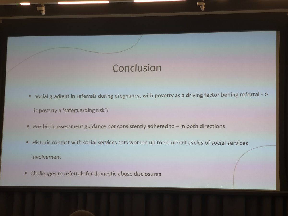 🎉 Highlights from the #2025UKIMS Conference: Kaat de Backer’s study on pregnancy, mental health &amp; social services in South London reveals key insights to support vulnerable mothers. 🩺🤝
#MaternalHealth