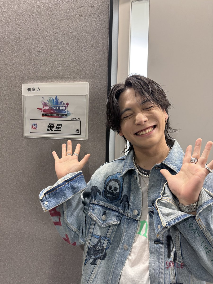 Yuuri (@yuuri0music) on Twitter photo 
