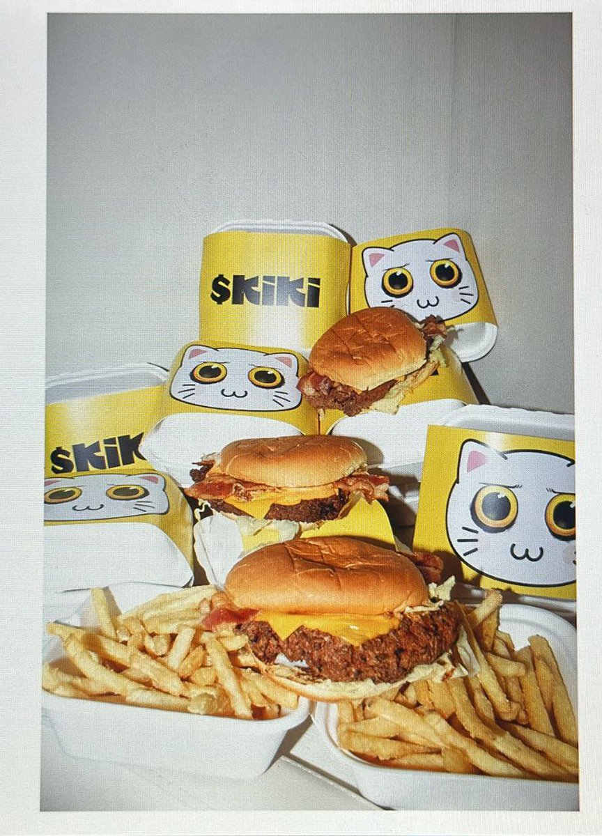 KIKIcatofficial's tweet photo. SNEAK PEEK: @wellyfriends is cooking the $KIKI burger 👀🍔

KiKats, what do you think of this? Who wants to taste it soon?! https://t.co/eehhtR2naS