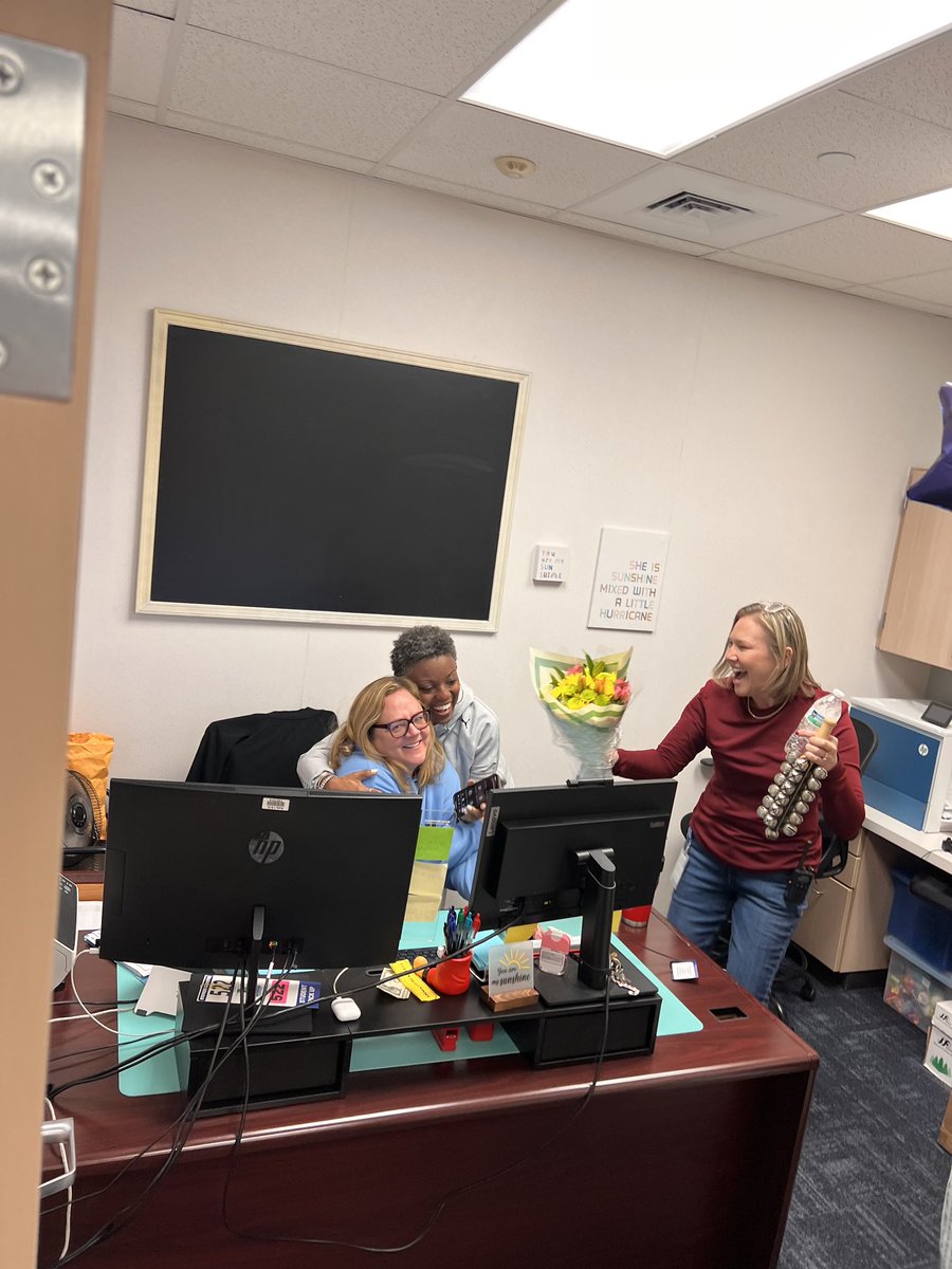 SBoiarsky's tweet photo. Congratulations to our administrative paraprofessional of the year @USEStallions Ms. Taylor!!! @katyisd https://t.co/QIxTZHAfoO