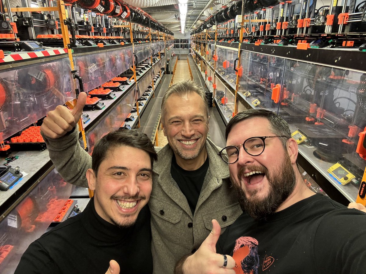 My friends from <a href="/Zaxe3D/">Zaxe</a> visited us today in Prague! Another great alternative BTW 💪