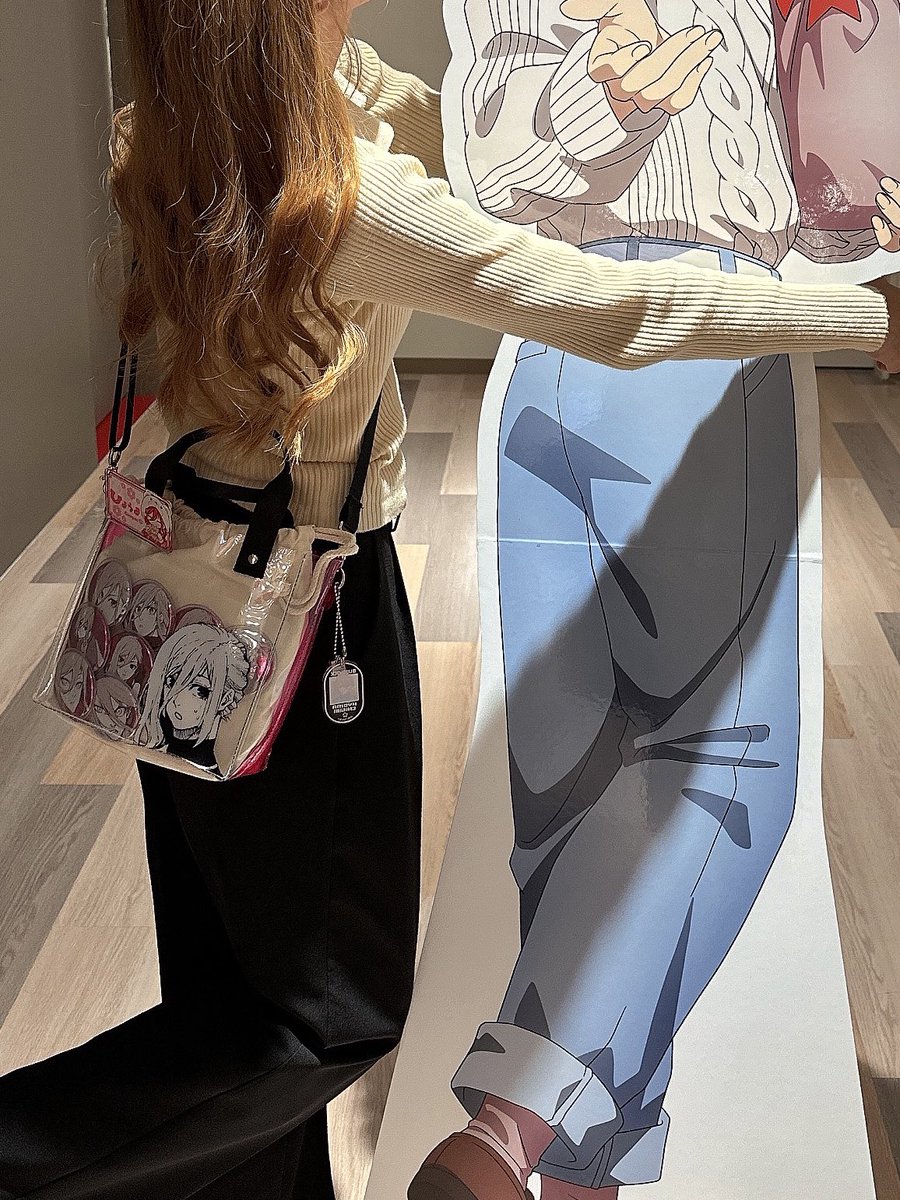 star0502pop's tweet photo. 長い髪とおさらばしたんだけどこれができないの辛い😭後ろ姿盛れるのありがたいんよなぁ😭 https://t.co/xxE0OahrgP