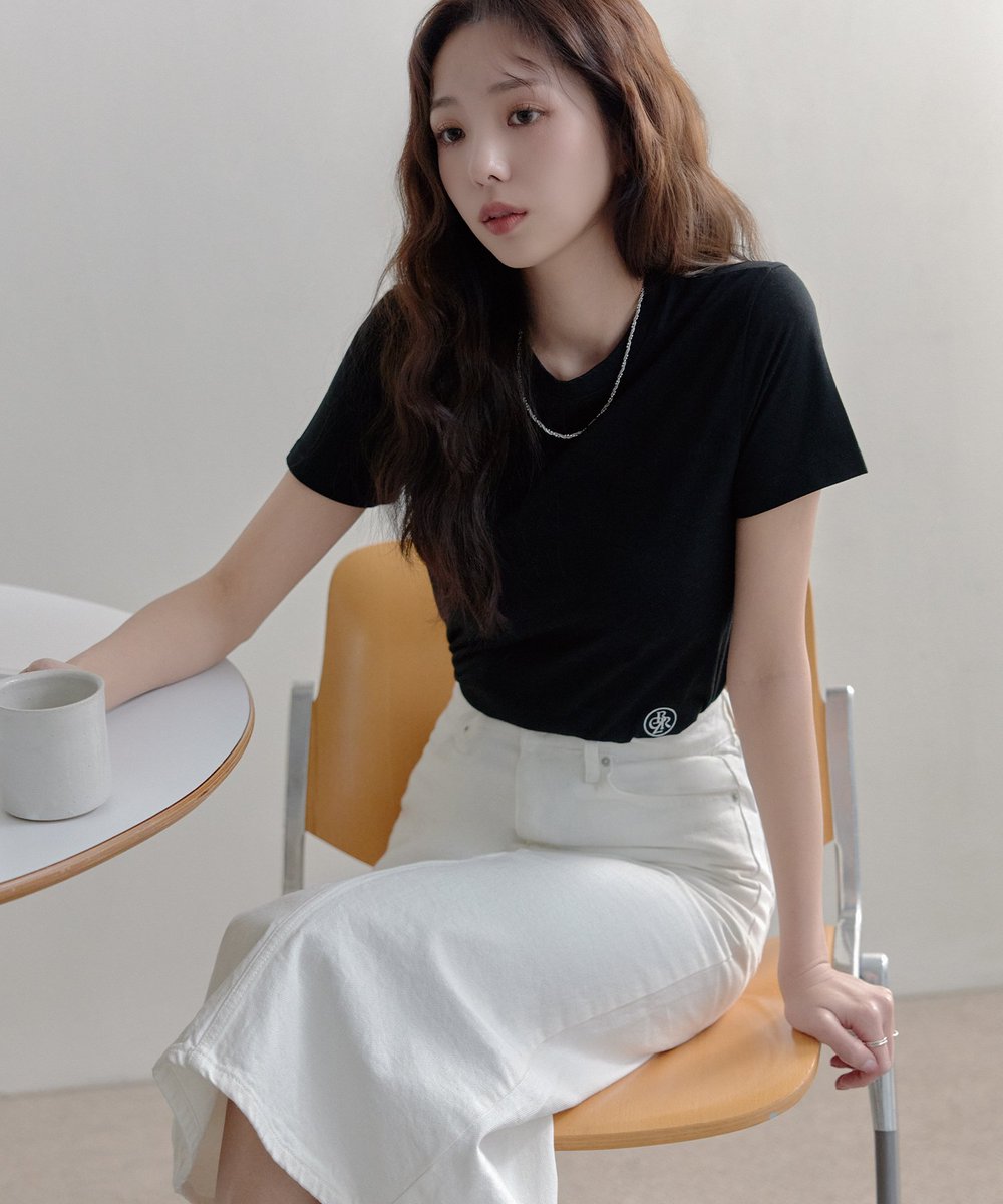 kohlhaaz's tweet photo. Found more pics of Soobin-doong in curly hair... (I think these are new pics as well?) ☺️☺️ https://t.co/oLK2q7uNEu