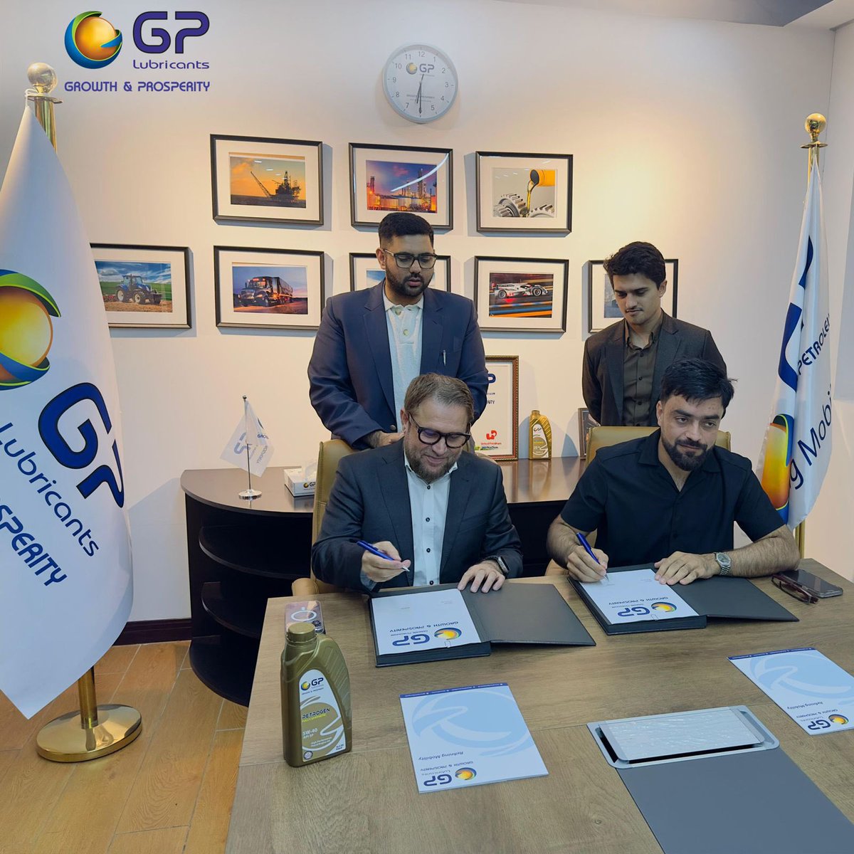 rashidkhan_19's tweet photo. Great performance isn’t just about winning—it’s about the drive, dedication, and teamwork that make it possible. I’m proud to join hands with GP Lubricants, a true partner in Growth and prosperity. Excited for the journey ahead!" – Rashid Khan
@GeneralPetroleu 
 #PartnersInPerformance#Growth&Prosperity #GPLubricants #RashidKhan #brandambassador