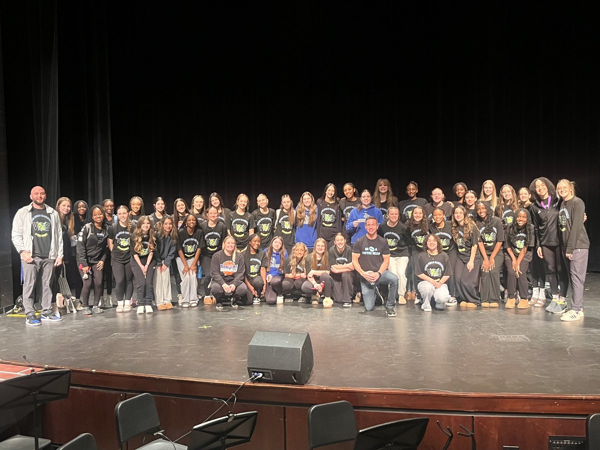 Byron Nelson Girls Basketball (@bnhsgbasketball) on Twitter photo Today we had the pleasure of listening to <a href="/damonwest7/">Damon West</a> and his incredible story of the Coffee Bean! So grateful that we had an opportunity to listen! #beacoffeebean ☕️
<a href="/tracie412/">Coach TRobb</a> <a href="/coachbfoster/">B. Foster</a> <a href="/Coach_Reeves28/">Bryan Reeves</a> <a href="/damonwest7/">Damon West</a> <a href="/ByronNelsonHigh/">Byron Nelson HS</a> Today we had the pleasure of listening to <a href="/damonwest7/">Damon West</a> and his incredible story of the Coffee Bean! So grateful that we had an opportunity to listen! #beacoffeebean ☕️
<a href="/tracie412/">Coach TRobb</a> <a href="/coachbfoster/">B. Foster</a> <a href="/Coach_Reeves28/">Bryan Reeves</a> <a href="/damonwest7/">Damon West</a> <a href="/ByronNelsonHigh/">Byron Nelson HS</a>