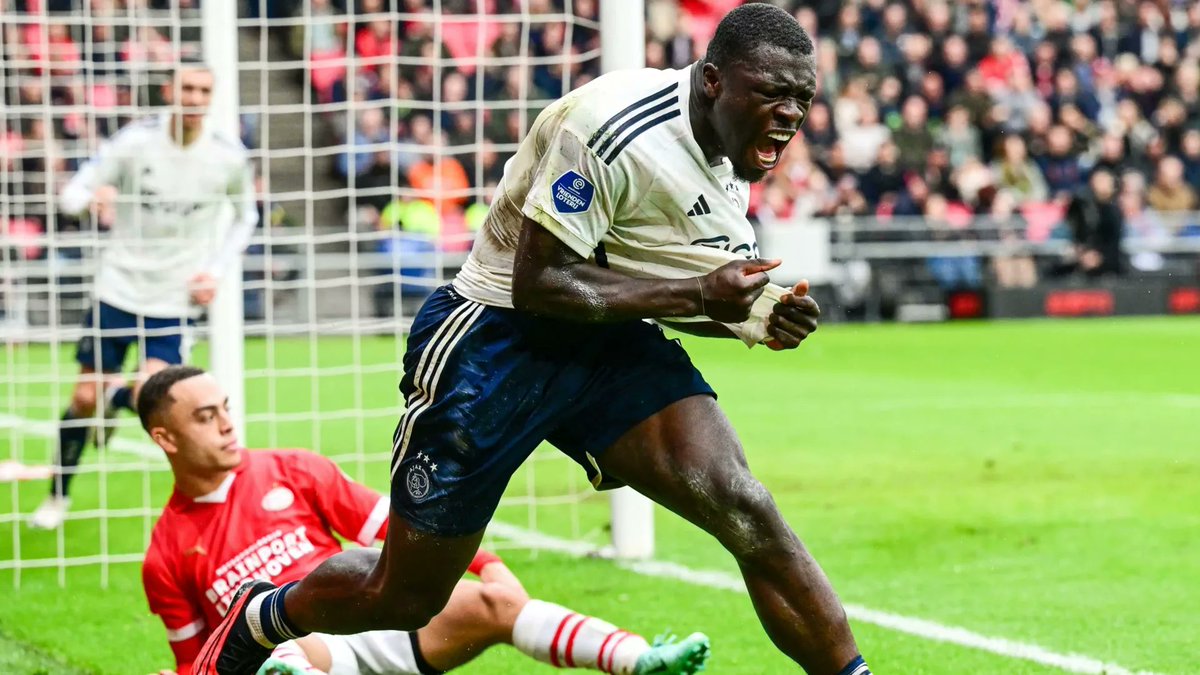 West Ham are making a "serious attempt" to sign Ajax sensation Brian Brobbey

The Hammers have submitted a six-month loan bid with an obligation to buy, and Ajax value the striker at £30m #WHUFC #COYI 

(<a href="/telegraaf/">De Telegraaf</a>)