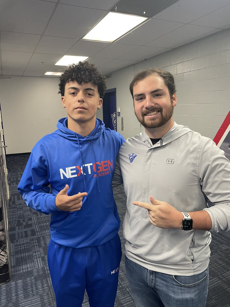 ethan robertson tweet media