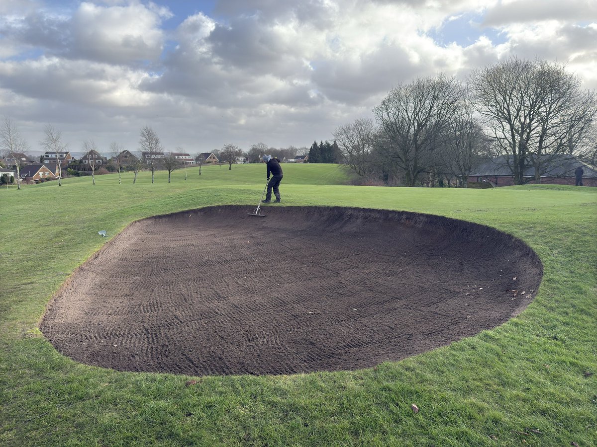 Derby Golf Course tweet media