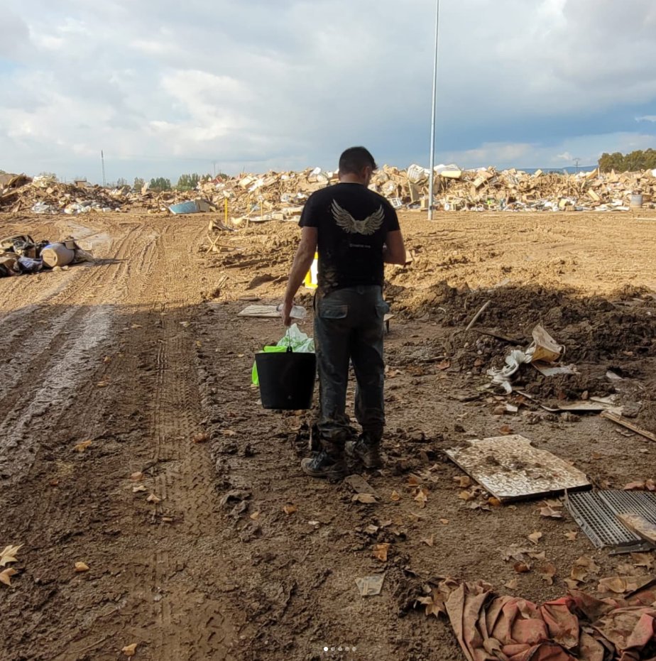 El Curriqueiras tweet media