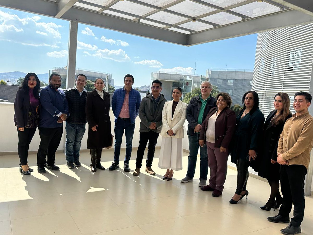 🌍 Ayer se llevó a cabo una reunión clave entre
<a href="/SECTUR_mx/">SECTUR México</a>, ICEA y la Escuela Superior de Tizayuca.  
📷 ¿La meta? Más oportunidades para estudiantes y proyectos que unan innovación, tecnología y cuidado ambiental.  
 #Innovación #UAEH #icea_uaeh #ESTi