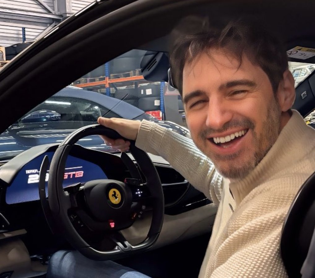 HISTORY: This guy just became the 1st person in Europe to buy a brand new  Ferrari with #Bitcoin Legend 👏