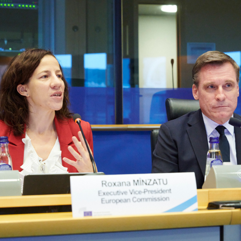 EU_EESC's tweet photo. Our first #EESCPlenary of 2025 is over! Here is the recap: 

Our members debated: 
🗣️ AI at work;
🗣️ the EU’s Southern Neighbourhood;
🗣️ sustainable and just transition. 

They voted opinions on #AI, competitiveness, #EUArctic strategy, and many more. 

#EUCivilSociety