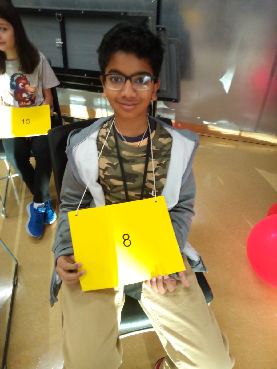 sgstapel's tweet photo. HME Spelling Bee!! 🐝 #HMEproud https://t.co/bNJNlRdvaN