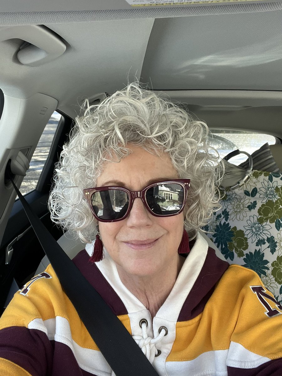 KimmerGHansen's tweet photo. Michigan or bust! Stayed with friends in South Bend last night, lunch with relatives at Grand Rapids today then onto East Lansing for a BIG hockey weekend @GopherHockey @MSU_Hockey #letsgogophers #SkiUMah https://t.co/Le1mc0O0zj