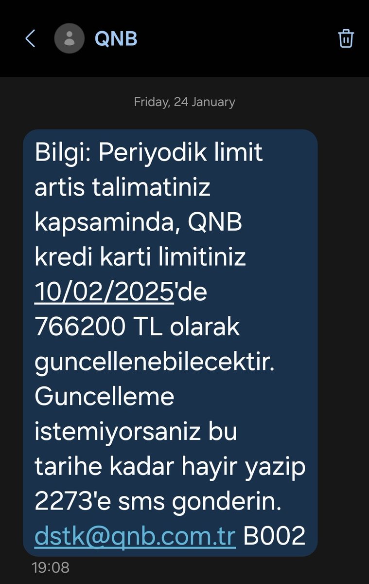 isikuzel's tweet photo. @qnbtr @QNBGroup @qnbsizidinliyor limit yuzunden kart kapatip actik hala limot mesaji geliyor bu nasil musteri dinlemek? https://t.co/BsYtyTRkUD