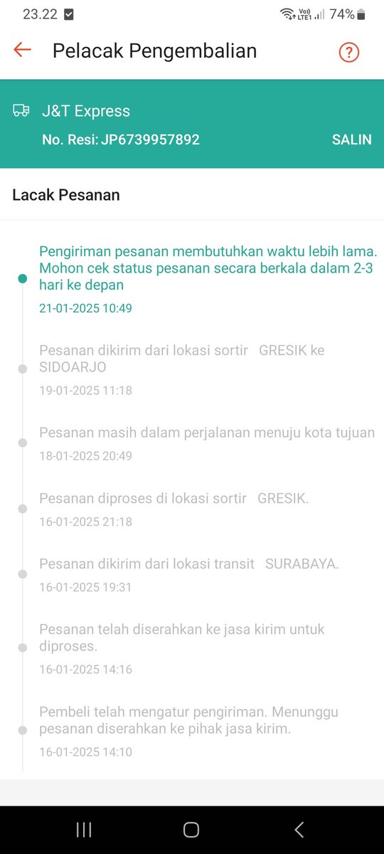 rizkyiky's tweet photo. @jntexpressid ini paket saya sudah sampe mana ya? Kok gak jalan2 dr tgl 21 kmaren? Mohon penjelasannya? https://t.co/jBD4KN9cbA
