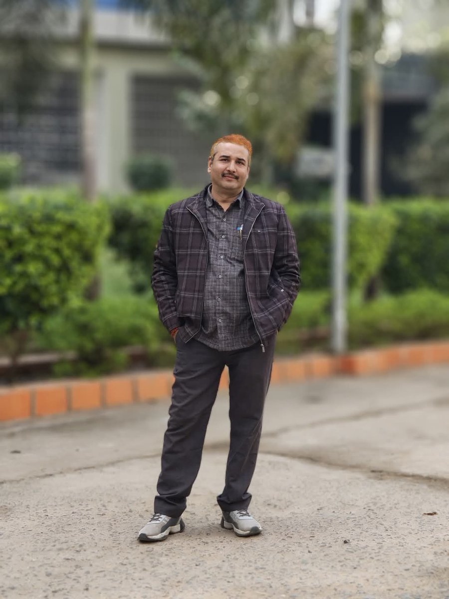 R_ENGLISH_'s tweet photo. इस अंजुमन में आपको आना है बार बार... https://t.co/O37TncyqcF