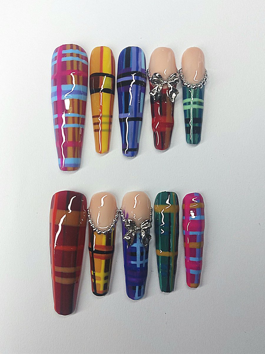 bibisclaws's tweet photo. Vivienne westwood nails 

#nail #SmallBusiness https://t.co/0nVnRwMe32