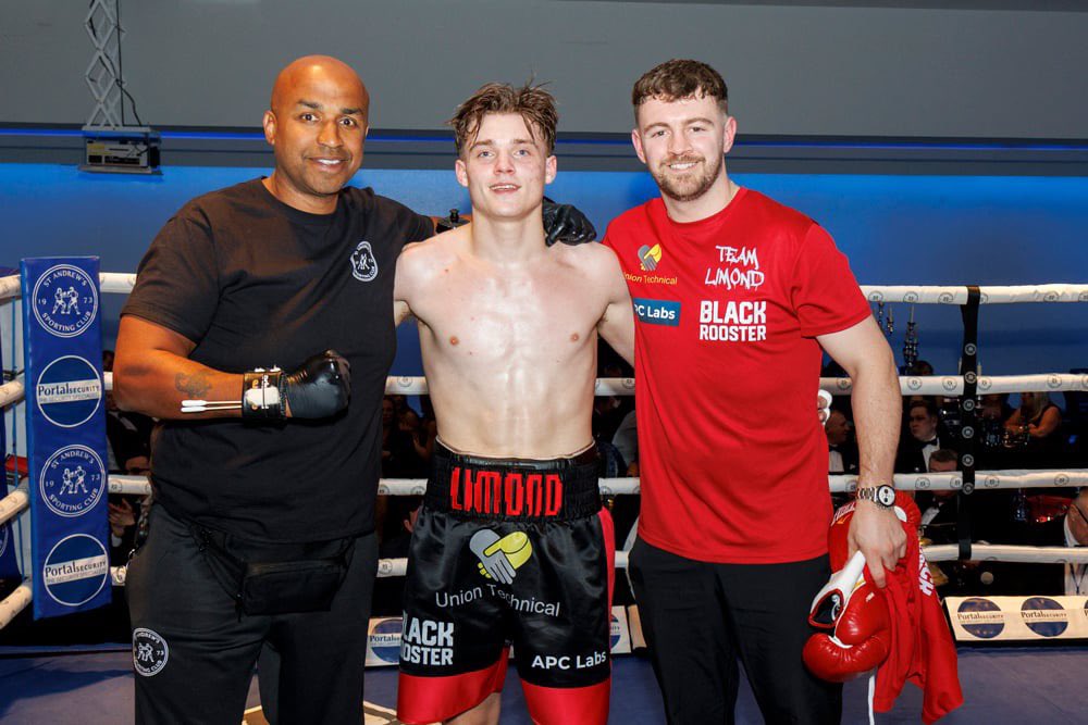 Another win for Drew Limond &amp; the rest of the Mania Boxing Gym- all top lads, always good catching up with them #Boxing #Cutman

📸 <a href="/brackenskye/">Allan Picken</a>