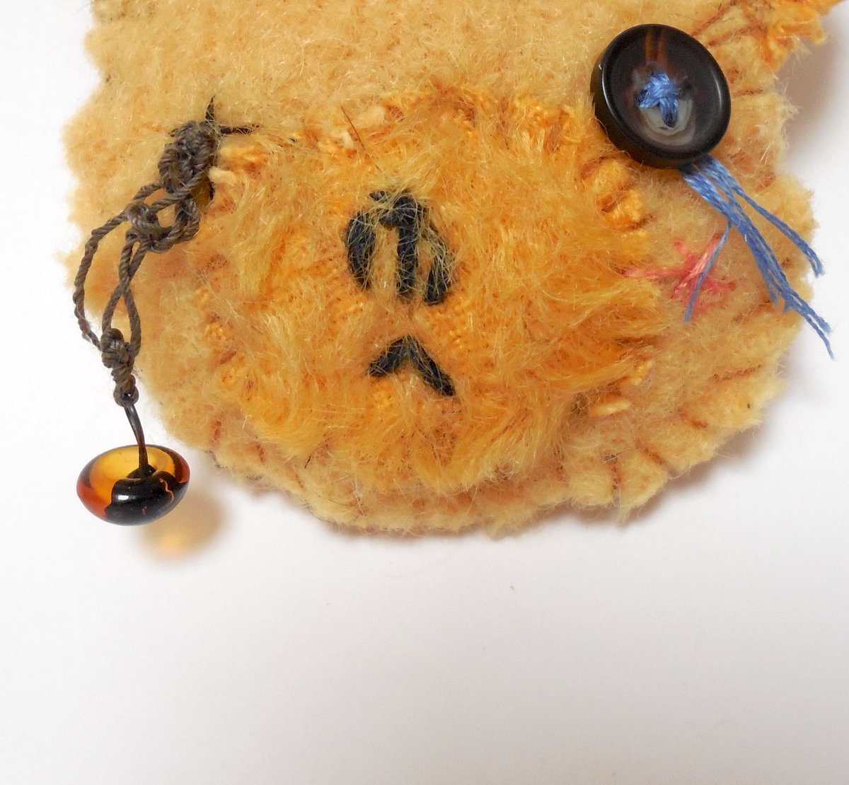 bunnvamp's tweet photo. Teddy brooch keeping up with meteorological trends by looking a bit ‘weathered’.
It’s on Etsy now, at https://t.co/kIJ6SmuUvC
#teddybearbrooch #ccmakers https://t.co/0xbLblYgMI