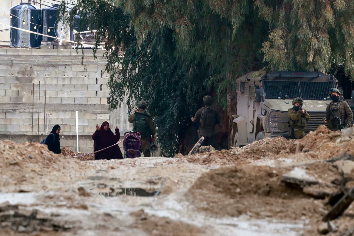 AJEnglish's tweet photo. UN “deeply concerned” over Israeli military’s use of “unlawful lethal force” this week in its attacks on Jenin, in the occupied West Bank – including using methods developed for fighting wars.

— in pictures https://t.co/iEPIS8DDjN https://t.co/3gqsh78pTx