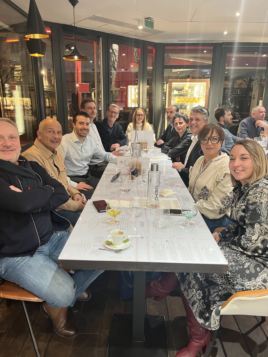 Nous avons récemment réuni nos équipes commerciales sur le site de Viriat pour un moment essentiel de réflexion et de stratégie collective. 💡

Ces échanges constructifs nous ont permis de partager nos perspectives, de consolider notre cohésion d’équipe et de poser les fondations