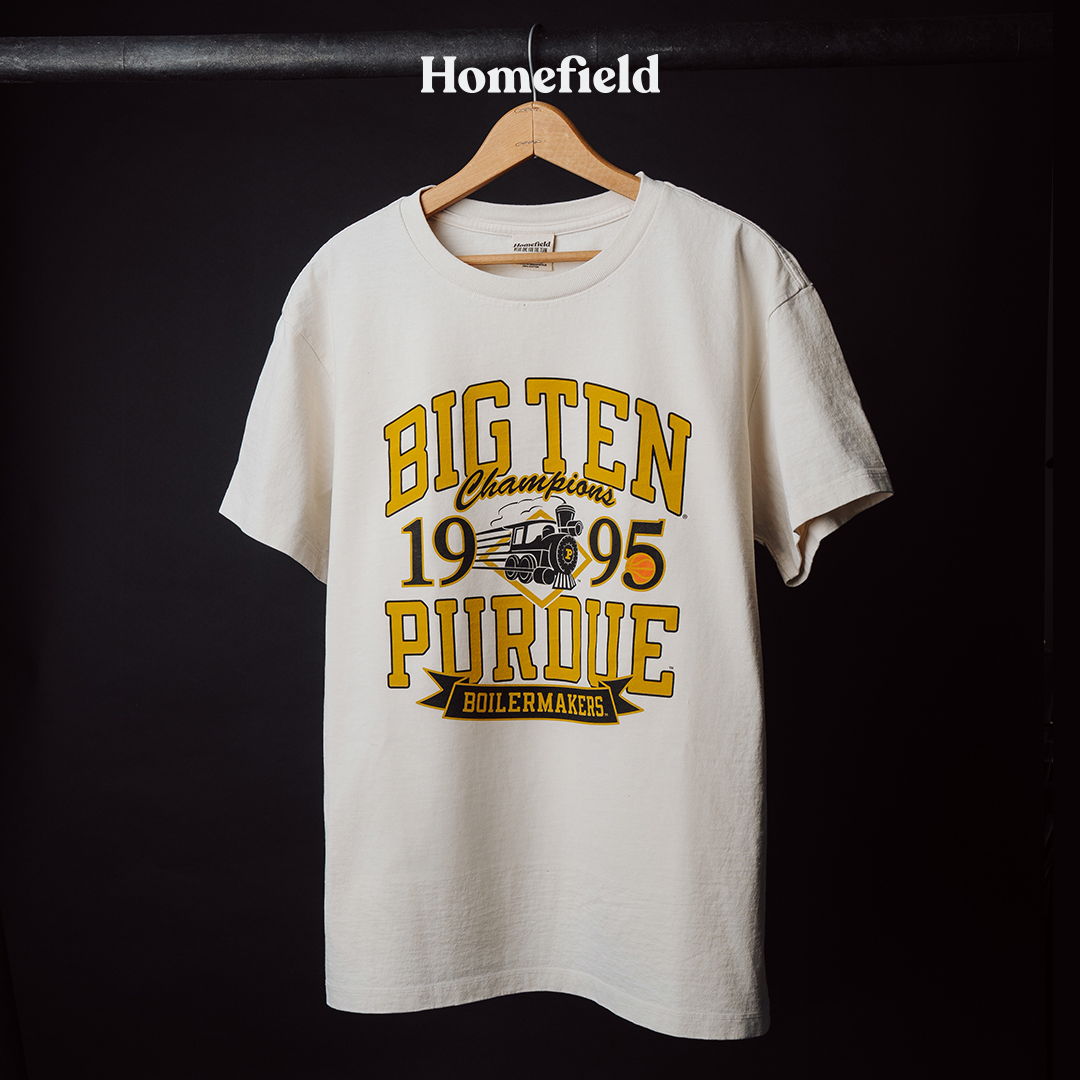 Purdue Athletics (@purduesports) on Twitter photo Throwing it back for the 30th anniversary of the 1995 B1G Champion <a href="/BoilerBall/">Purdue Men's Basketball</a> team.
Available tonight at the <a href="/PurdueTeamStore/">Purdue Team Store</a> and online.
๐ boile.rs/3CbAfJr Throwing it back for the 30th anniversary of the 1995 B1G Champion <a href="/BoilerBall/">Purdue Men's Basketball</a> team.
Available tonight at the <a href="/PurdueTeamStore/">Purdue Team Store</a> and online.
๐ boile.rs/3CbAfJr