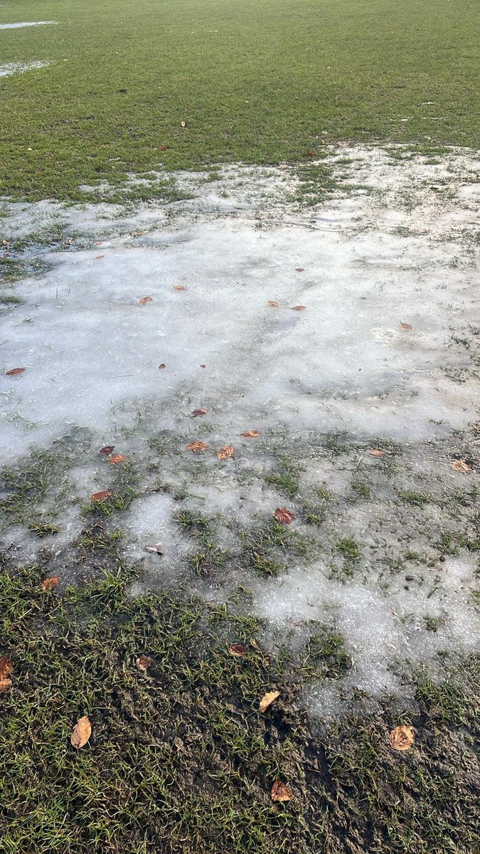 catchgate over 40s tweet media