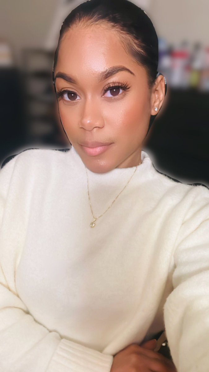MiqaaEl_'s tweet photo. I’m not the same girl I used to be. Self reflection, accountability, patience in my healing process and prayer have been essential in my journey. Although I’m not where I need to be, I’m not where I used to be. I’m proud of myself. ♥️ https://t.co/RSuqvBrPqE