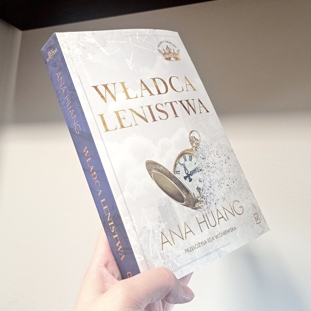 booksonmoon's tweet photo. mam moja książkę za dwie dyszki 😌💙

[#kingofsloth] https://t.co/QXZzDxXMNj