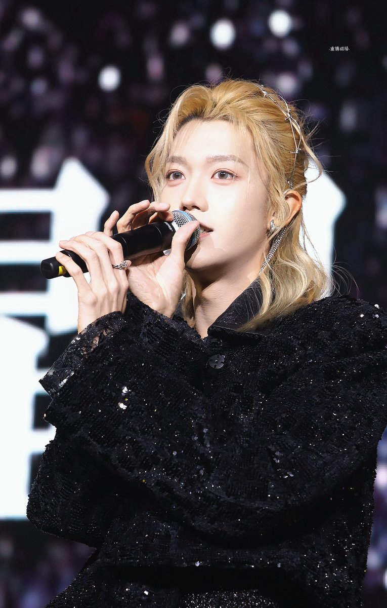 CGCC_Kachine's tweet photo. •𝟐𝟓𝟎𝟏𝟏𝟖 🎤
 
#쑨잉하오 #孙滢皓 #SunYinghao https://t.co/HLlemPpm82