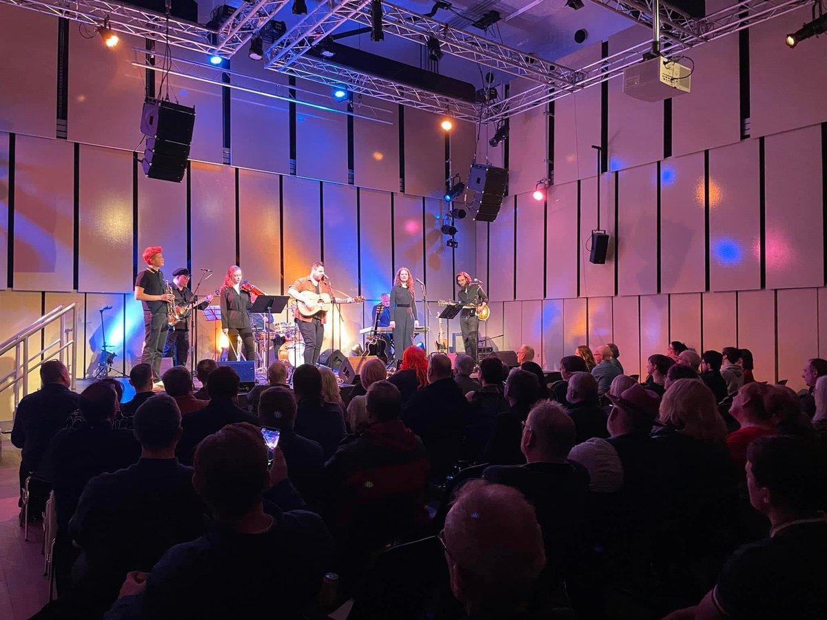 Alan O'Hare (@onlychildmusic) on Twitter photo Looking forward to returning to <a href="/liverpoolphil/">Royal Liverpool Philharmonic</a> The Music Room on Thursday March 20 to launch our fifth LP ‘Holy Ghosts’ #NewMusicFriday
Full band show with very special guest Jeff Young 🥁 🎹 🎻 🎸 🎷
Tickets shifting, come & join us… #Liverpool
🎟️ liverpoolphil.com/whats-on/conte… Looking forward to returning to <a href="/liverpoolphil/">Royal Liverpool Philharmonic</a> The Music Room on Thursday March 20 to launch our fifth LP ‘Holy Ghosts’ #NewMusicFriday
Full band show with very special guest Jeff Young 🥁 🎹 🎻 🎸 🎷
Tickets shifting, come & join us… #Liverpool
🎟️ liverpoolphil.com/whats-on/conte…