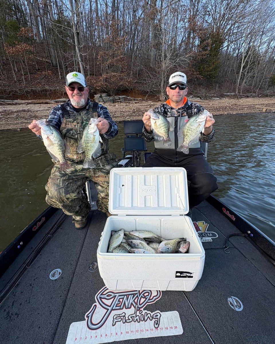 CrappieNow's tweet photo. Cornfield Fishing Gear has you covered to help you reel in those slab crappie year-round like Big T Guide Service! 🎣 Check out the full lineup from Cornfield Fishing Gear today!
https://t.co/knBraEJPvh
#FishingGear #CornfieldFishing #GraphMount #ForwardFacingSonar https://t.co/oF3hzThFLk