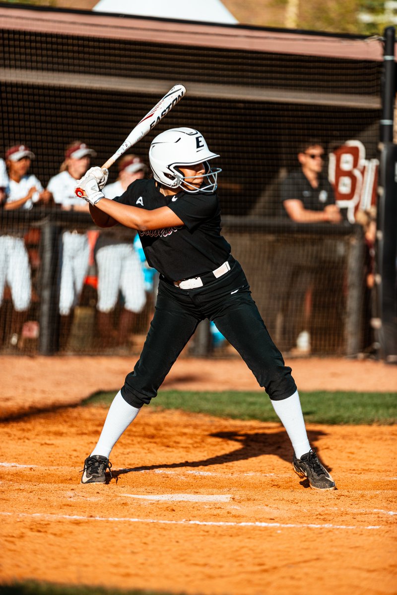 It's 2⃣ for 1⃣ today! Happy birthday to <a href="/laurenxnarvaez/">lo☆</a> and Emily Mariscal!