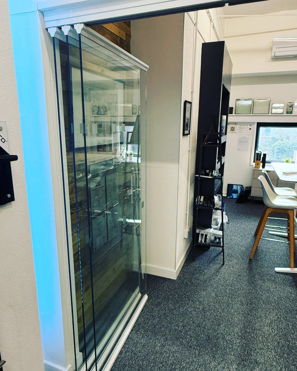 Frameless Glass Curtains LTD tweet media