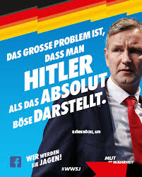 WhHartmann's tweet photo. Ein Anzug voller dressierter Ratten 🐀 wäre besser als #Merz!

#CDU/#CSU - die #Union der #Charakterruinen:

#Fossile #Steigbuegelhalter &amp; #Kinderhasser, die
92 Jahre nach der #Machtergreifung wieder neben den #Faschisten marschieren wollen!

An der Spitze: #FlugFossil #OpaMerz! https://t.co/ZUbuhsOUFb