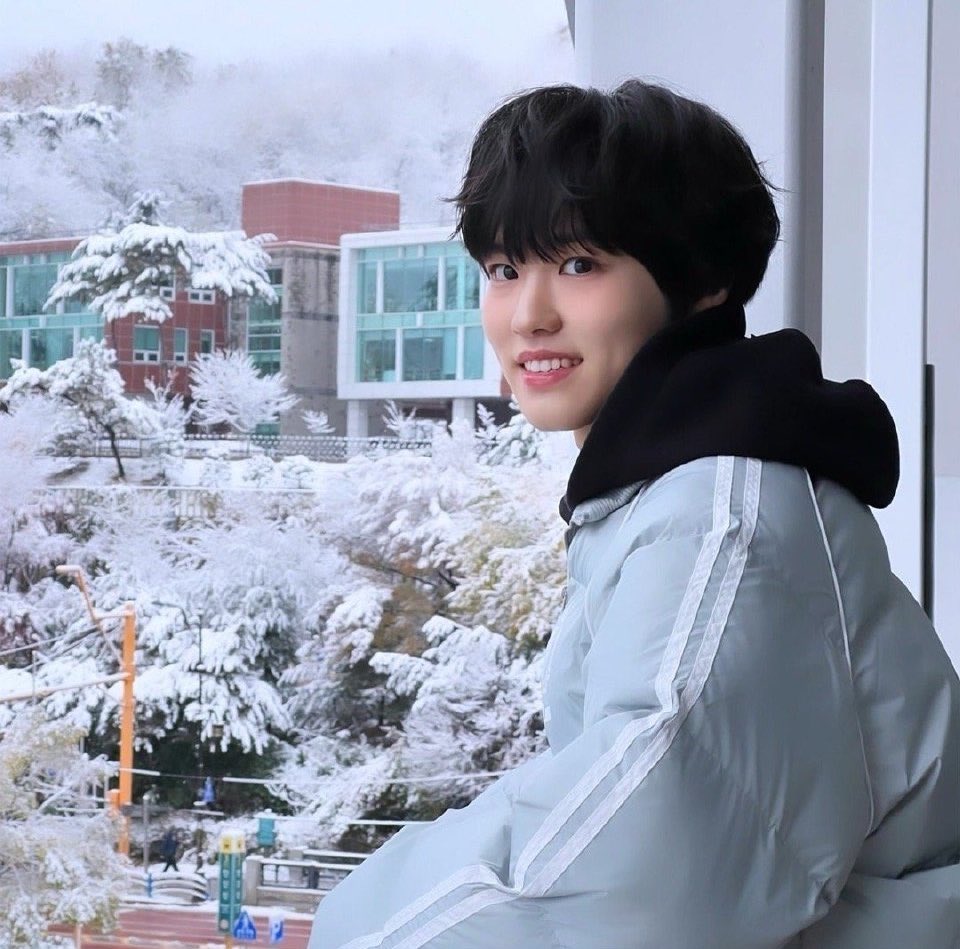 hoftosee's tweet image. เธรดทำความรู้จัก ❝ จูวอน ❞ 

⊹ ชื่อจริง : พัคจูวอน (박주원)
⊹ วันเกิด : 24 กรกฎาคม 2006
⊹ สัญชาติ : เกาหลี 🇰🇷
⊹ ENFP : ISFP
⊹ เคยเป็นนักแสดง
⊹ เคยเข้าร่วมรายการ UNIVERSE LEAGUE

#아홉 #AHOF
#유니버스리그 #UNIVERSELEAGUE