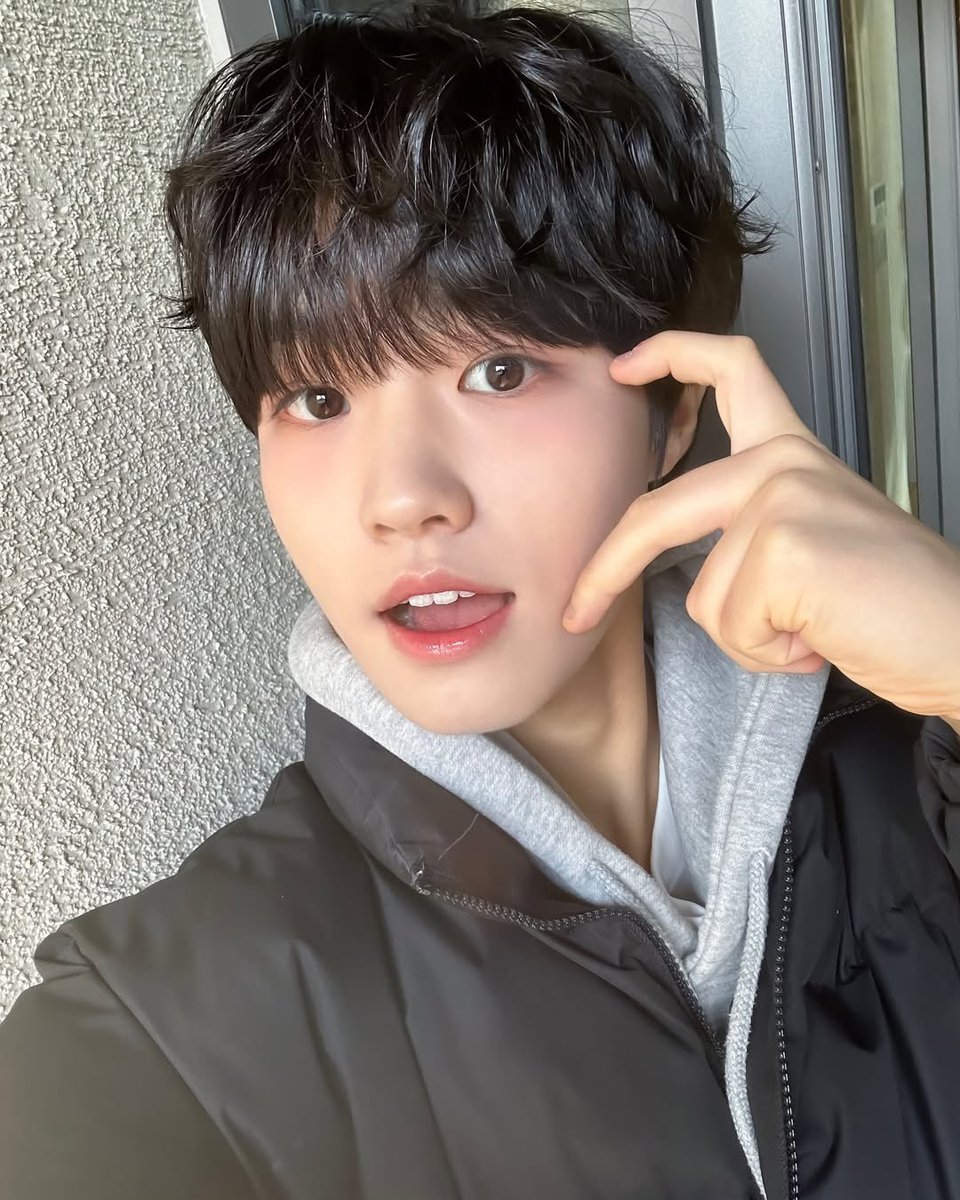 hoftosee's tweet image. เธรดทำความรู้จัก ❝ จูวอน ❞ 

⊹ ชื่อจริง : พัคจูวอน (박주원)
⊹ วันเกิด : 24 กรกฎาคม 2006
⊹ สัญชาติ : เกาหลี 🇰🇷
⊹ ENFP : ISFP
⊹ เคยเป็นนักแสดง
⊹ เคยเข้าร่วมรายการ UNIVERSE LEAGUE

#아홉 #AHOF
#유니버스리그 #UNIVERSELEAGUE