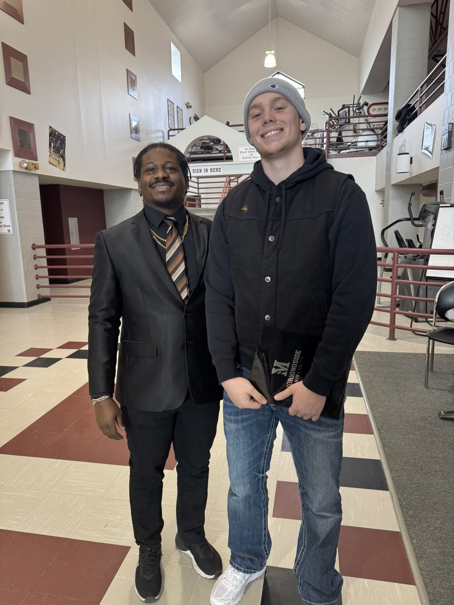 After a great visit and conversation with @LonellJr I have officially Committed to continue my athletic and academic career at <a href="/MsideFootball/">Morningside University Football</a> ! #rarebreed25 <a href="/PryorTigerFB/">Pryor Tiger Football</a> <a href="/Coach_DavisPHS/">Kenny Davis</a>