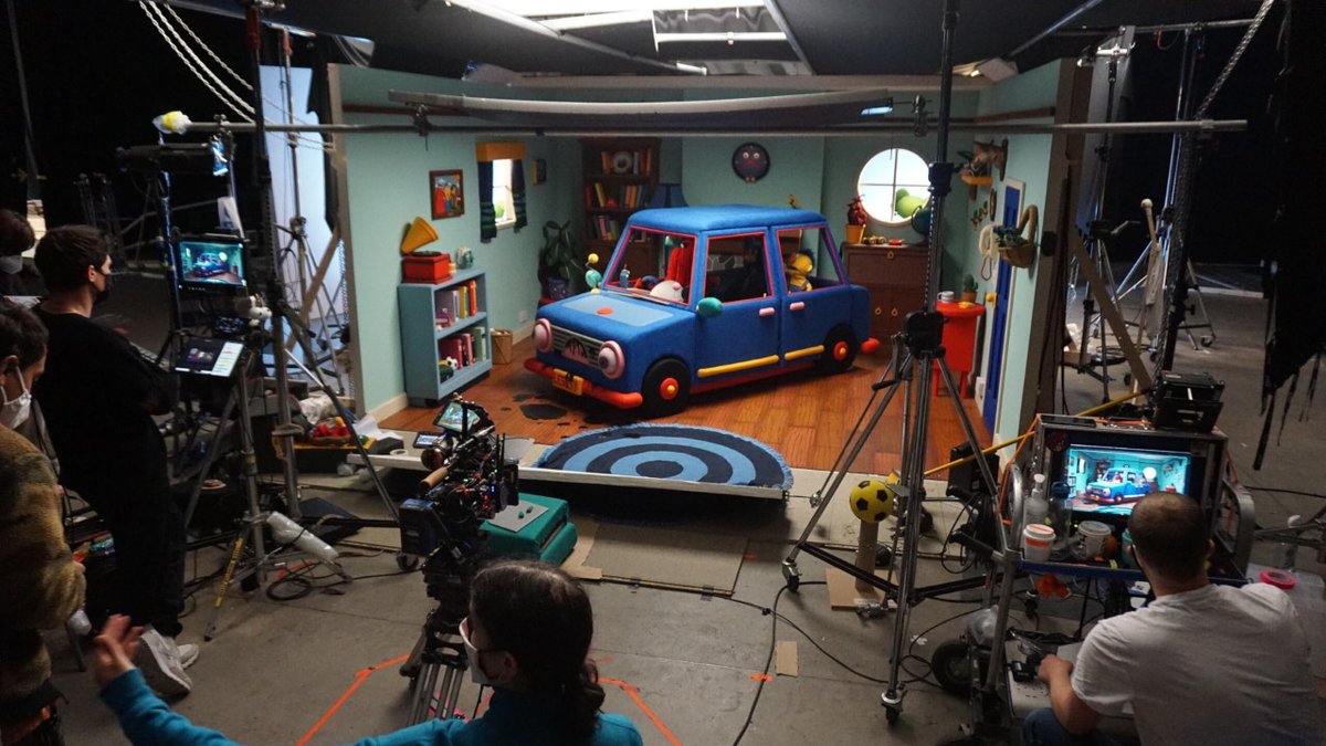 Looking to take your first steps into the screen industries, but don’t know where to start? Check out these events at #FFF2025!

🏃  I Started as a Runner, but Look at me Now! (BFI Southbank, Fri 21 Feb, 13:30 GMT) - featuring BlinkInk

💰  Young Programmers Present: Can I Afford