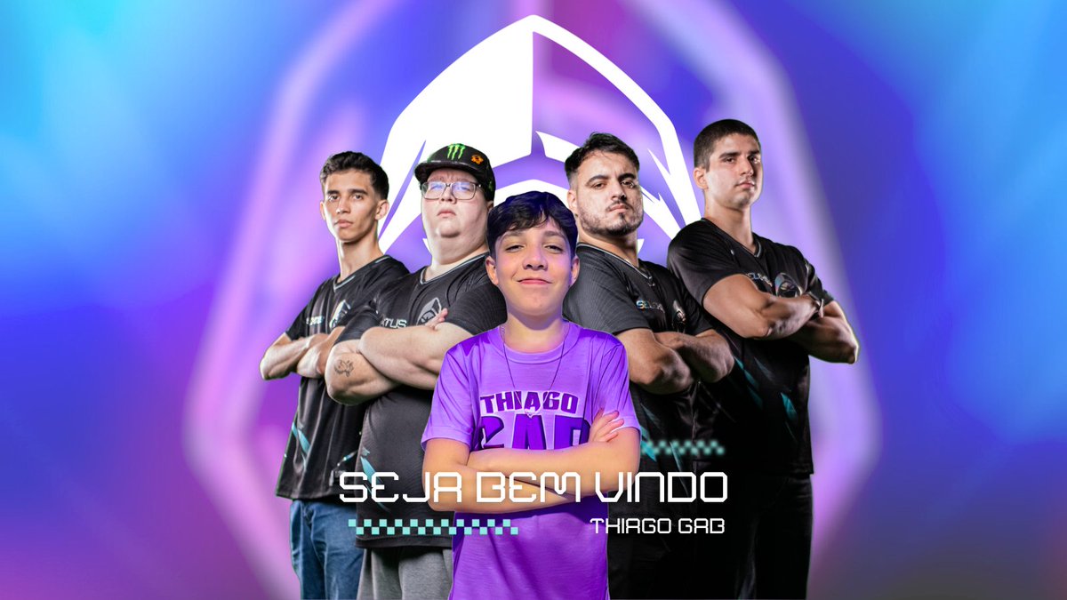 selektus_'s tweet photo. SEJA BEM VINDO, THIAGO GAB! @thiagogabb 
——————————
Pra inaugurar nossa line SLK ACADEMY, o Thiaguinho que dá show quando o assunto é gameplay e produção de conteúdo, agora ganha uma segunda família! 💜

É só o começo da sua jornada “profissional” e estamos muito felizes de fazer parte da sua história!

Agora você é um Ninja! 🥷🏻 #GoSLK