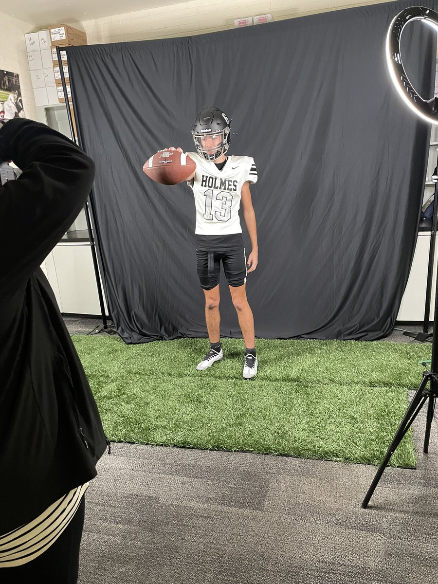 Colston Bennett tweet media