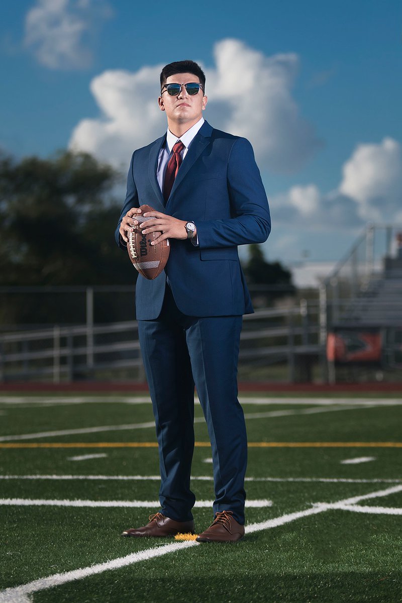 Rob_USMC's tweet photo. Now Booking for H.S. Senior Photo Sessions! 
https://t.co/ndp8Rq25Mv 
#seniors #highschool #highschoolsenior #seniorphotos #DallasTx #dallas #planotx #plano #highlandpark #dtx #dfw #portraitphotography #irving #garland #ArlingtonTX #allentx #dallasphotographer https://t.co/y47OI1MfV8