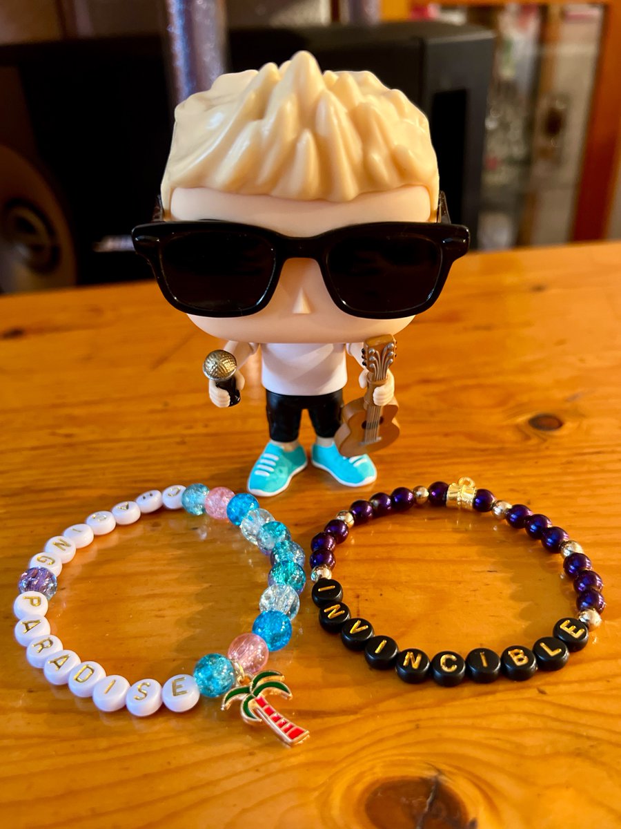 skeletonpuppets's tweet photo. Today’s bracelet drip 🌴🩵💛💜 I just had to make these to rep the songs I’m currently obsessed with 😎 @OneRepublic @KygoMusic #ChasingParadise #Invincible https://t.co/3q51DPhD0S