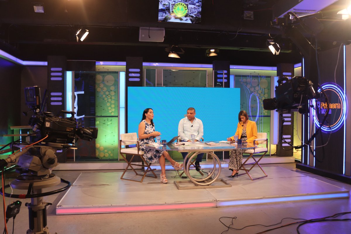 Gracias a todo el equipo del programa "Al Primera Hora" de la distinguida periodista <a href="/LorennySolano/">Lorenny Solano</a> y <a href="/rnncanal27/">Canal 27 RNN</a> por la entrevista que nos realizaron este viernes, donde tratamos diversos temas de interes local y nacional.