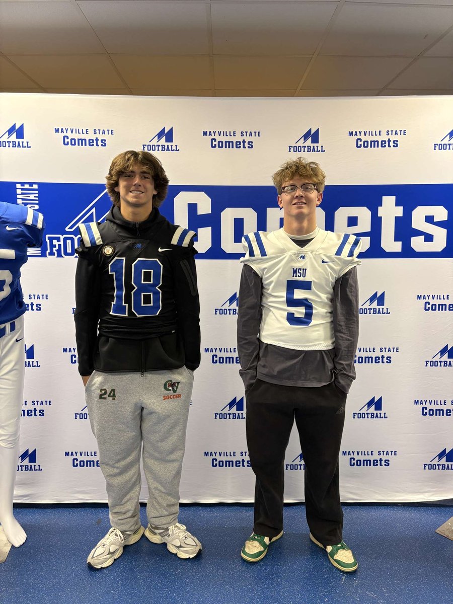 Had a great time at Mayville state university thank you for the hospitality <a href="/coach_smethers/">Wade Smethers</a> <a href="/coachlarsonmsu/">Rocky Larson</a> #AGTG <a href="/OCCoachCzosnyka/">Rob Czosnyka</a>