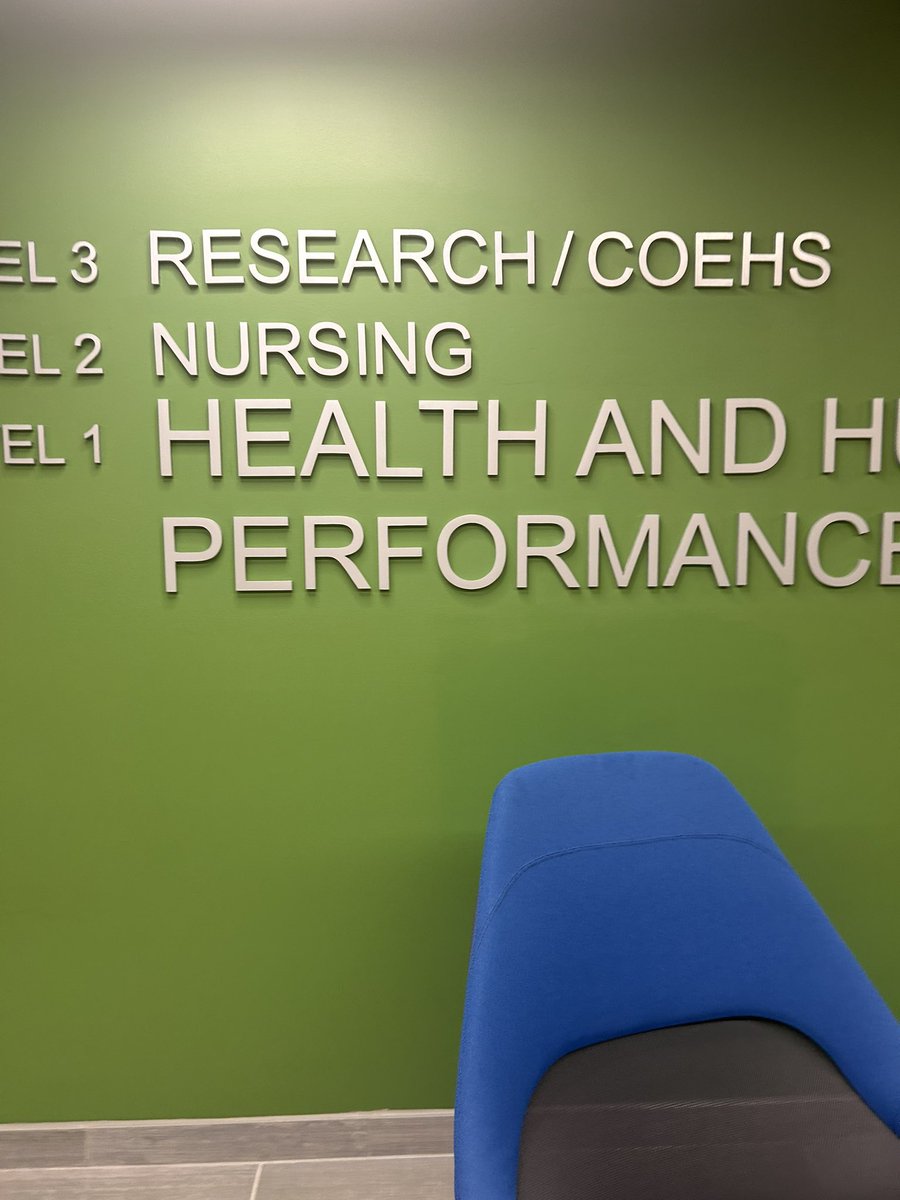 mzpale's tweet image. Preparing the baby of the bunch for College ♥️♥️♥️
#3for3 #CollegeTours #EastCommerce #EmptyNestLoadingSoon