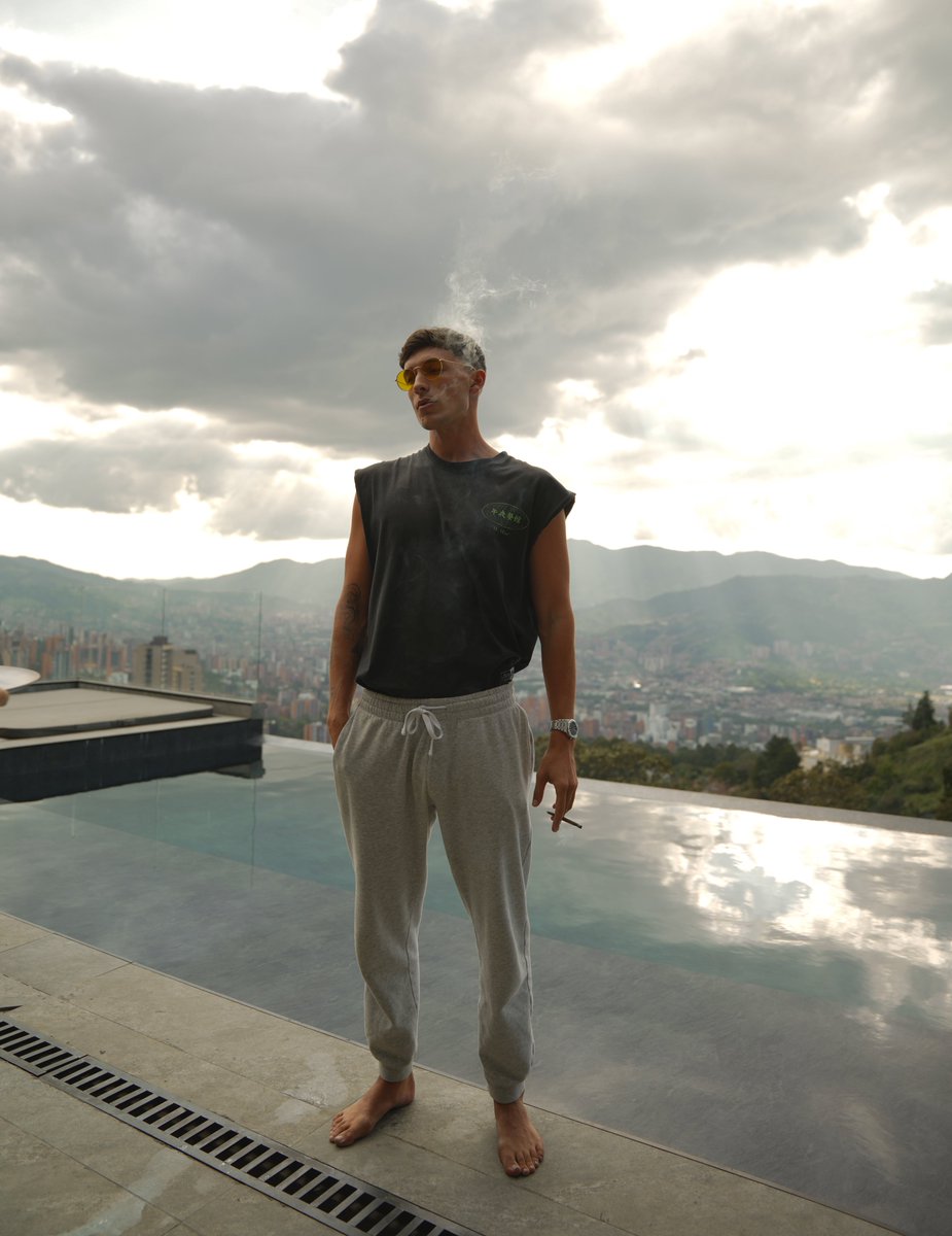 lukebelmar's tweet image. Tried launching Gem Hunters but we broke Telegram instead... Oh well 🫡 

Let's try again shall we?